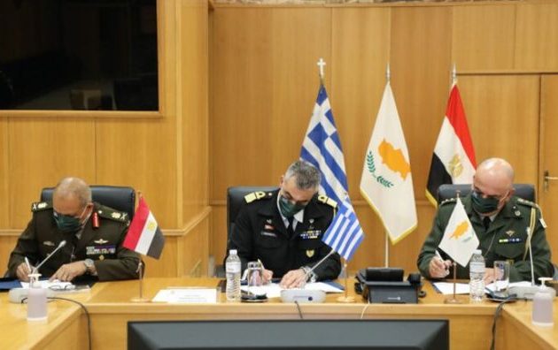 Ελλάδα, Κύπρος και Αίγυπτος υπέγραψαν το πρόγραμμα Τριμερούς Στρατιωτικής Συνεργασίας για το έτος 2021