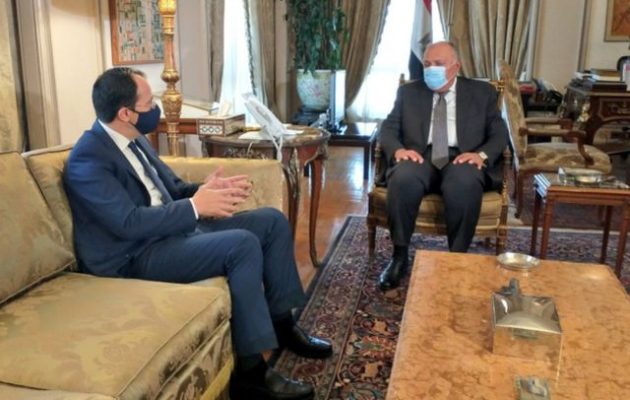 Στενός συντονισμός Κύπρου-Αιγύπτου – Συνάντηση Χριστοδουλίδη-Σούκρι στο Κάιρο