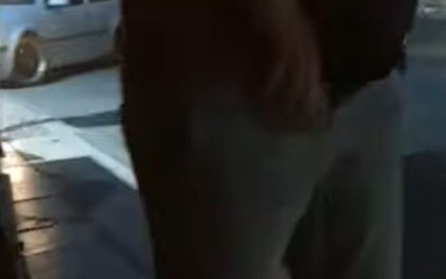 Κρήτη: Επιδειξίας αυνανίστηκε και εκσπερμάτωσε μπροστά σε κοπέλα (βίντεο)
