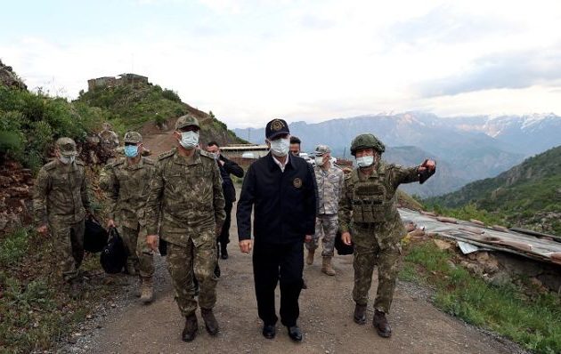 Ο Ακάρ ανοίγει όλα τα μέτωπα: Λιβύη, Αζερμπαϊτζάν, Αφγανιστάν, Κοσσυφοπέδιο, Σουδάν και Κουρδιστάν