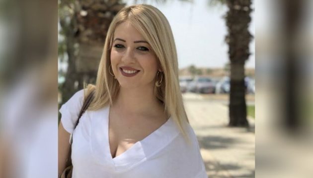 Kύπρος: Ποια είναι η 36χρονη που εξελέγη πρώτη γυναίκα πρόεδρος Βουλής