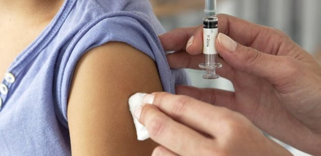 Μάνα 15χρονου στην Αρκαδία: «Θέλω να μάθω εάν το παιδί μου πέθανε από το εμβόλιο»