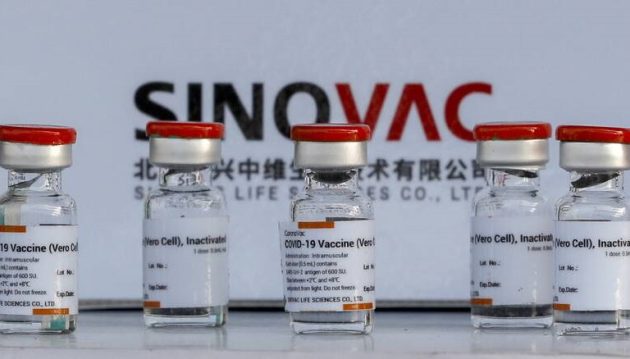 Πέθανε από κορωνοϊό η επικεφαλής των δοκιμών του κινεζικού εμβολίου στην Ινδονησία