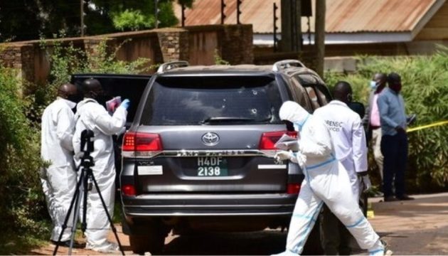 Ουγκάντα: Ένοπλη επίθεση στον υπ. Μεταφορών – Νεκροί η κόρη και ο σωματοφύλακάς του
