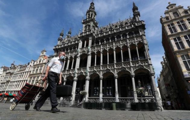 Βρυξέλλες: Τέλος οι μάσκες στους εξωτερικούς χώρους – H μοναδική εξαίρεση