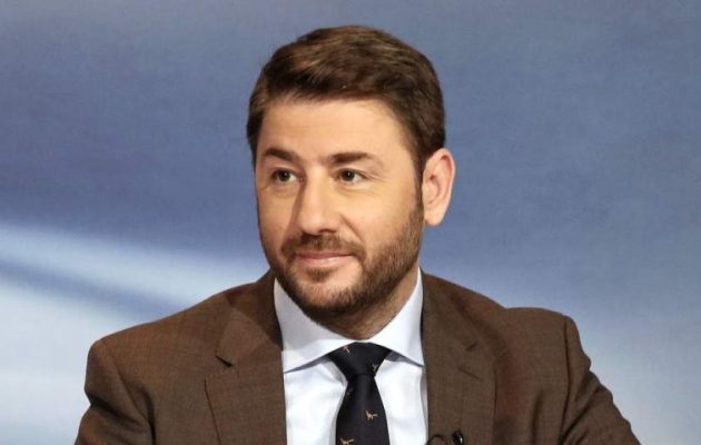 Νίκος Ανδρουλάκης: Τι βιώνει ο λαός από την κυβέρνηση της γραβάτας