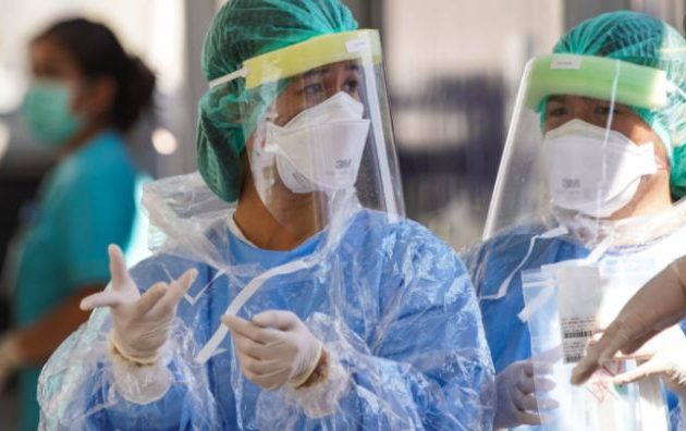 Ταϊλάνδη: Περισσότεροι από 600 εμβολιασμένοι υγειονομικοί μολύνθηκαν με κορωνοϊό