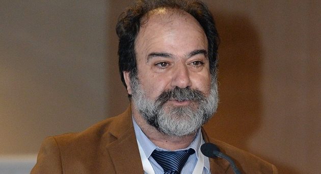 Επιδημιολόγος: Πιθανή επιστροφή μάσκας σε εξωτερικούς χώρους σε Μύκονο και Ίo