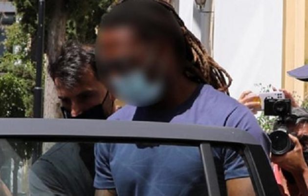Ποδοσφαιριστής του Ολυμπιακού κατηγορούμενος για ομαδικό βιασμό 17χρονης