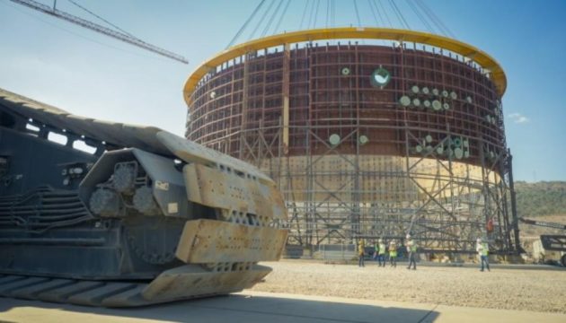 Oι Ρώσοι στέλνουν στην Τουρκία ατμογεννήτριες για τον δεύτερο αντιδραστήρα του σταθμού στο Ακούγιου