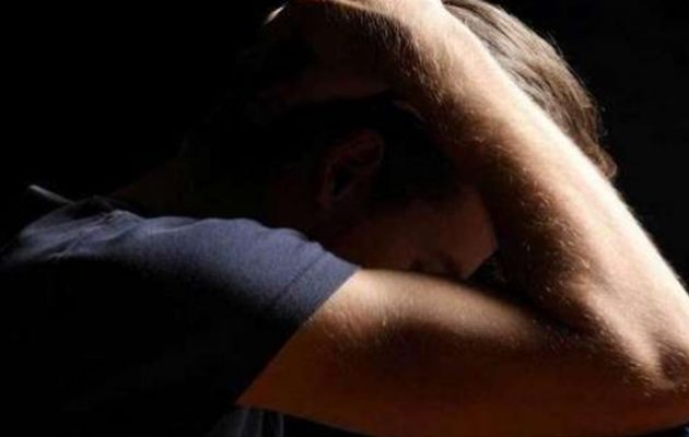 Δύο ιερείς κατηγορούνται στην υπόθεση βιασμού 19χρονου στα Χανιά