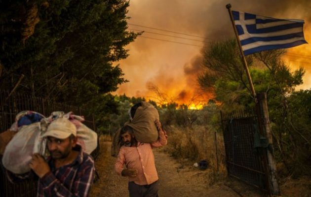 Ηλιόπουλος ΣΥΡΙΖΑ-ΠΣ: «Υπήρχε εντολή μη κατάσβεσης στην Εύβοια;»