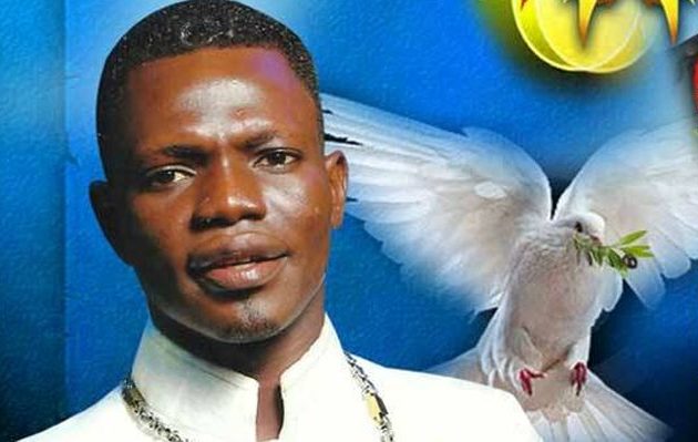 Ευαγγελικός πάστορας έπεισε πιστή να «το κάνει» επανειλημμένα μαζί του για να «πιάσει» εξορκισμός στον πνευματικό κόσμο