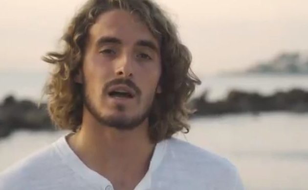 Στέφανος Τσιτσιπάς: Έτρεχε με 210 χιλιόμετρα με τη Lotus του στην Αττική Οδό