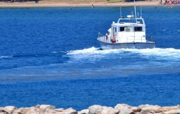 Σώοι όλοι οι επιβαίνοντες θαλαμηγού σκάφους που βυθίστηκε βορειοδυτικά της Μήλου