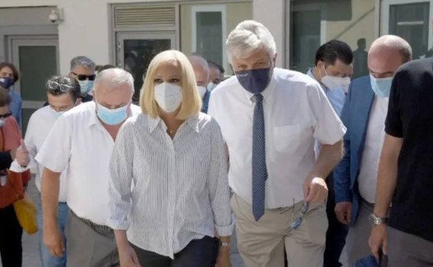 Φώφη: Αδύναμος αδέξιος δεξιός πρωθυπουργός ο Μητσοτάκης