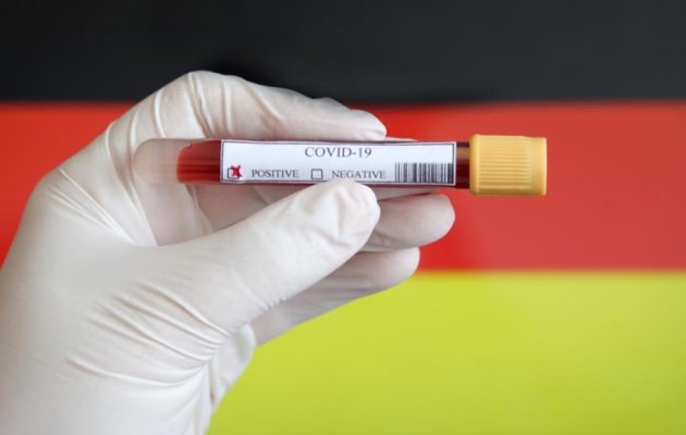 Γερμανία: Περισσότερα κρούσματα παρά τους εμβολιασμούς – «Ελεύθεροι» οι εμβολιασμένοι