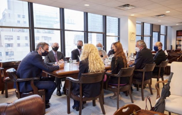 Ο Μητσοτάκης συναντήθηκε με αμερικανοεβραϊκές οργανώσεις στη Νέα Υόρκη