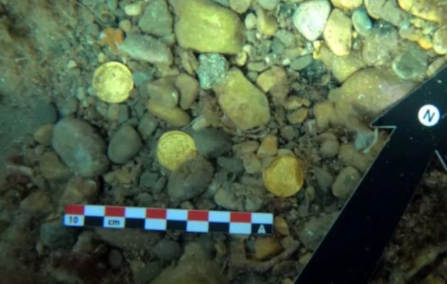 Δύο δύτες ανακάλυψαν στον βυθό θησαυρό με χρυσά νομίσματα της ρωμαϊκής εποχής