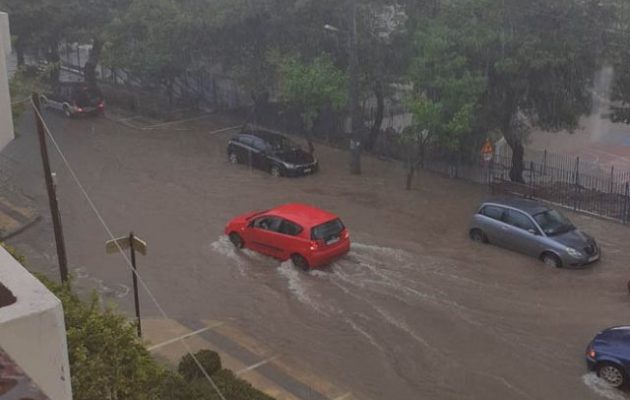 Αττική: Ποιοι δρόμοι έχουν κλείσει λόγω της κακοκαιρίας