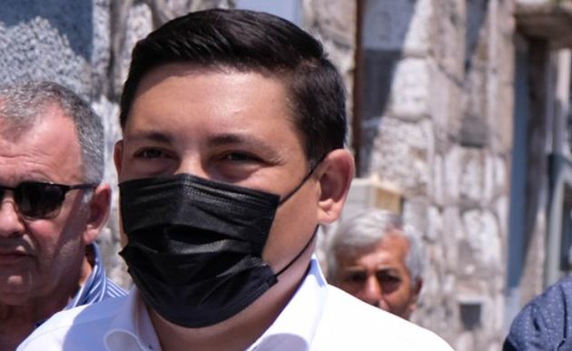 Θετικός στον κορωνοϊό ο πλήρως εμβολιασμένος βουλευτής Γ. Μπουρνούς