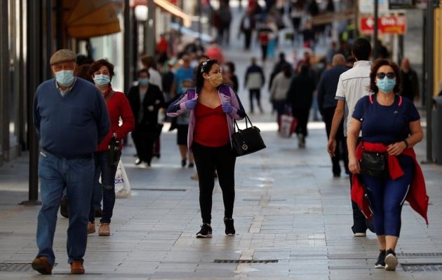 Ισπανία: Σε επίπεδο «χαμηλού κινδύνου» τα κρούσματα μετά από 15 μήνες