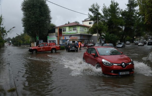 Κακοκαιρία «Μπάλλος»: Πληροφορίες για αγνοούμενο στο Πικέρμι