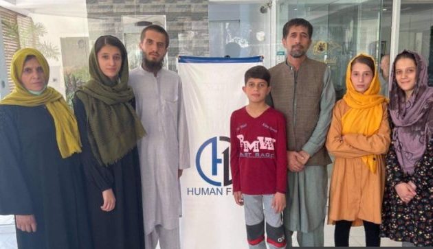 Διέφυγε από το Αφγανιστάν ο διερμηνέας που συμμετείχε στη διάσωση του Τζο Μπάιντεν