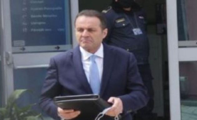 Στην Αλβανία πρώην γενικός εισαγγελέας καταζητείται από την Ιντερπόλ