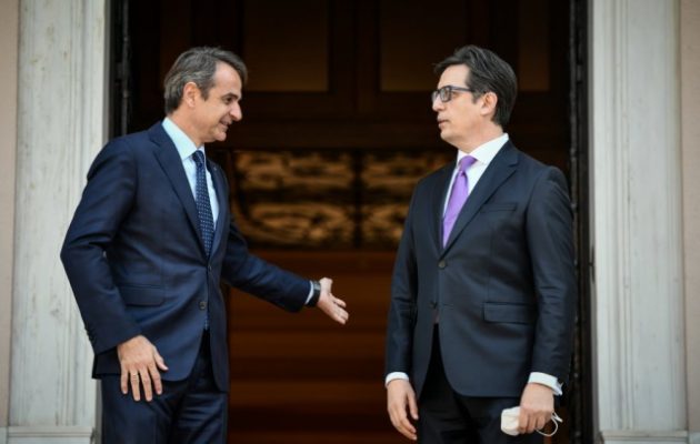 Πρόεδρος Βόρειας Μακεδονίας: Ζήτησα από Μητσοτάκη βοήθεια για το βέτο της Βουλγαρίας