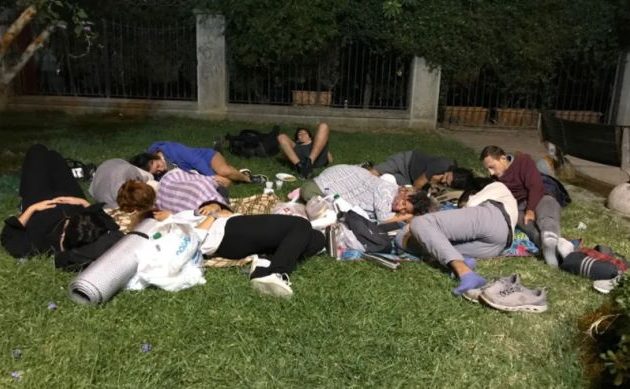 Τουρκία: Φοιτητές κοιμούνται σε πάρκα γιατί δεν έχουν λεφτά για δωμάτια