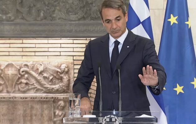 Επεισόδιο Μητσοτάκη με Ολλανδή δημοσιογράφο για το προσφυγικό (βίντεο)