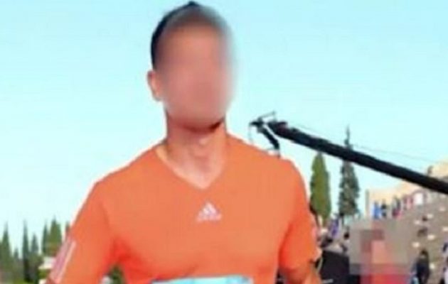 Αυτός είναι ο προπονητής τένις που κατηγορείται ότι αποπλάνησε ανήλικες αθλήτριες του