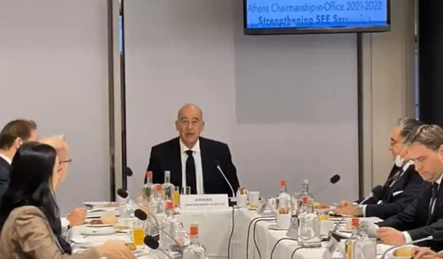 Βρυξέλλες: Πρωινό εργασίας παρέθεσε o Ν. Δένδιας