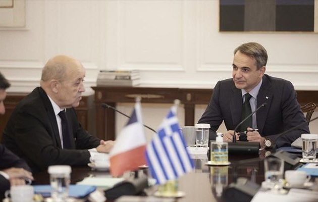 Λε Ντριάν σε Μητσοτάκη: Πρέπει να δράσουμε από κοινού σε θέματα κυριαρχίας και κυριαρχιών στη Μεσόγειο