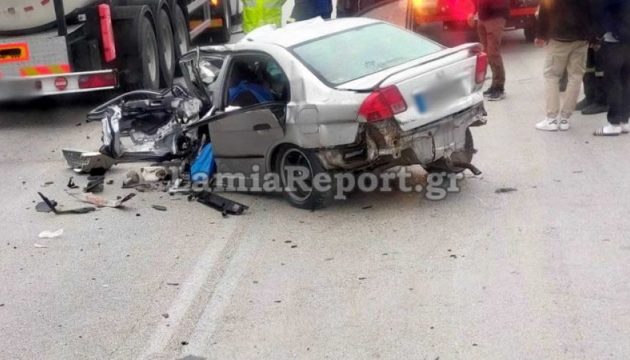 Τραγωδία στον Δομοκό: Ζευγάρι και τα δυο παιδιά τους σκοτώθηκαν σε τροχαίο