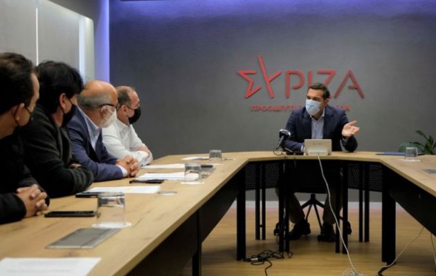 Τσίπρας: Εν μέσω έκρηξης ακρίβειας διαλύουν τις λαϊκές αγορές και τις κάνουν σούπερ μάρκετ