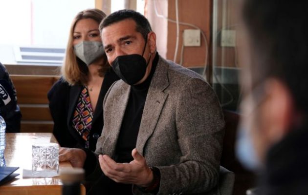 Τσίπρας: Εξαιρετικά δύσκολος χειμώνας με πανδημία που φουντώνει και ακρίβεια