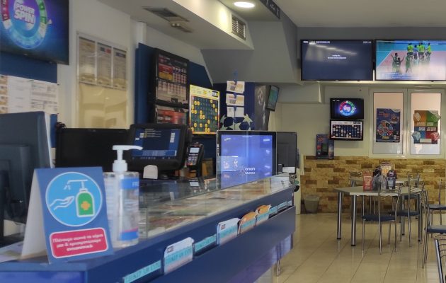 Στο Ηράκλειο ο μεγάλος νικητής του ΤΖΟΚΕΡ με τα 2,7 εκατ. ευρώ – Τι λέει ο ιδιοκτήτης του τυχερού καταστήματος ΟΠΑΠ