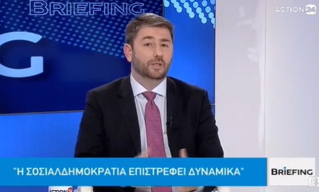 Ανδρουλάκης στον Παπανδρέου: «Ο Μητσοτάκης κάνει πάρτι γιατί έχει απέναντί του τον Τσίπρα»