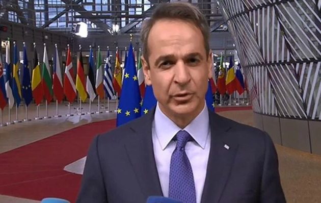 Παράθυρο για νέα μέτρα κατά του κορωνοϊού άφησε ο Μητσοτάκης