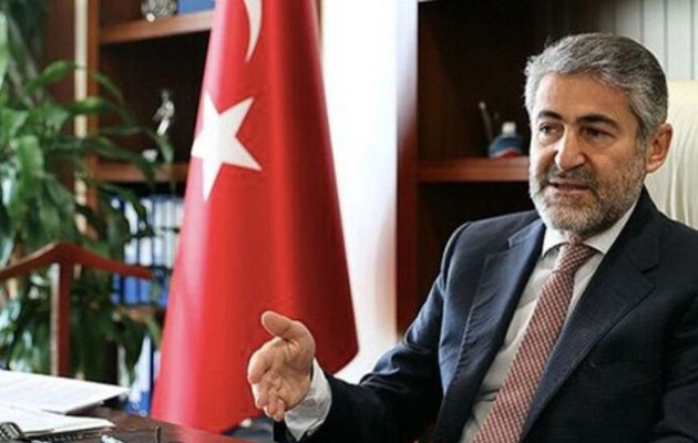 RND: «Ο υπ. Οικονομικών του Ερντογάν ζητά τη βοήθεια του Αλλάχ»