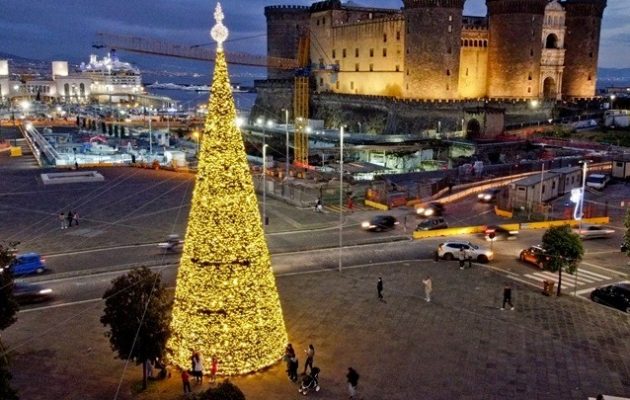 Κορωνοϊός: 8 εκατ. Ιταλοί ακυρώνουν τις χριστουγεννιάτικες διακοπές τους