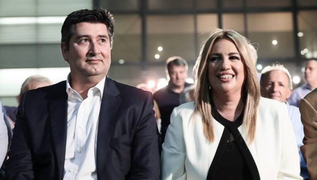 Σύζυγος Γεννηματά: Δεν ασχολούμαι με τα παπαγαλάκια του Μαξίμου