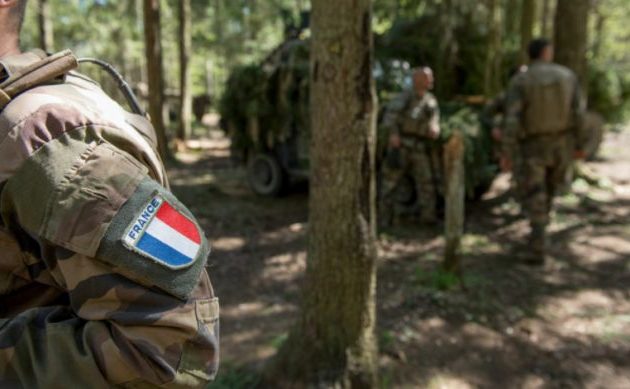 Η Γαλλία σκοπεύει να στείλει «πολλές εκατοντάδες» στρατιώτες στη Ρουμανία