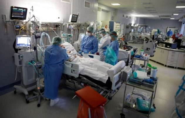 Ιταλία: Πέθανε 28χρονη ανεμβολίαστη έγκυος – Μια ανάσα από 180.000 κρούσματα