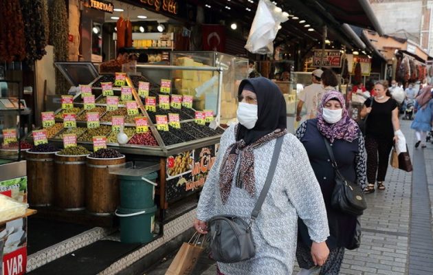 Τουρκία: Ανεξέλεγκτος ο πληθωρισμός – Στα υψηλότερα επίπεδα από το 2002