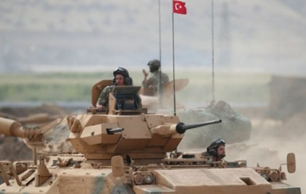 Η Τουρκία ενισχύει τις κατοχικές στρατιωτικές δυνάμεις της στη βόρεια Συρία
