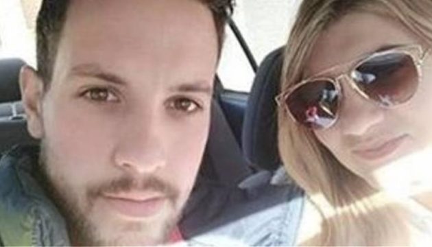 «Φύλο και φτερό» έκαναν το σπίτι της Ρούλας Πισπιρίγκου αστυνομικοί