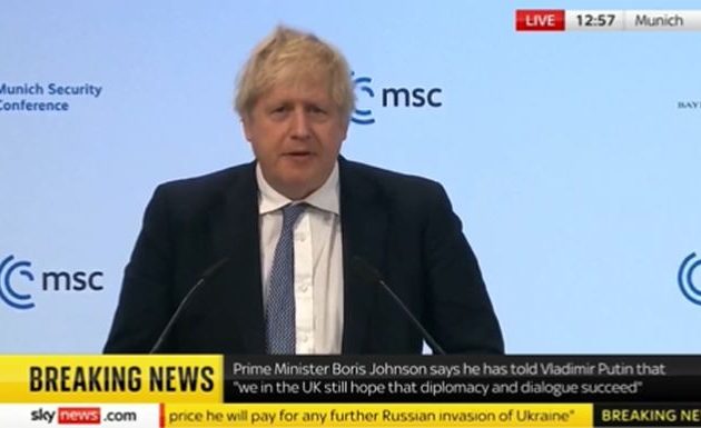 Μπόρις Τζόνσον: Η Ευρώπη πρέπει να «απογαλακτιστεί» από το πετρέλαιο και το φυσικό αέριο του Πούτιν